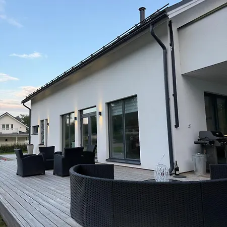 Slaktis House Luxury By The Sea Villa *
