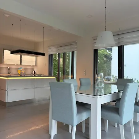 Villa Slaktis House Luxury By The Sea